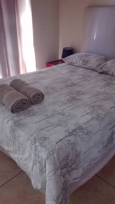 2 Bedroom Self catering unit Double bed