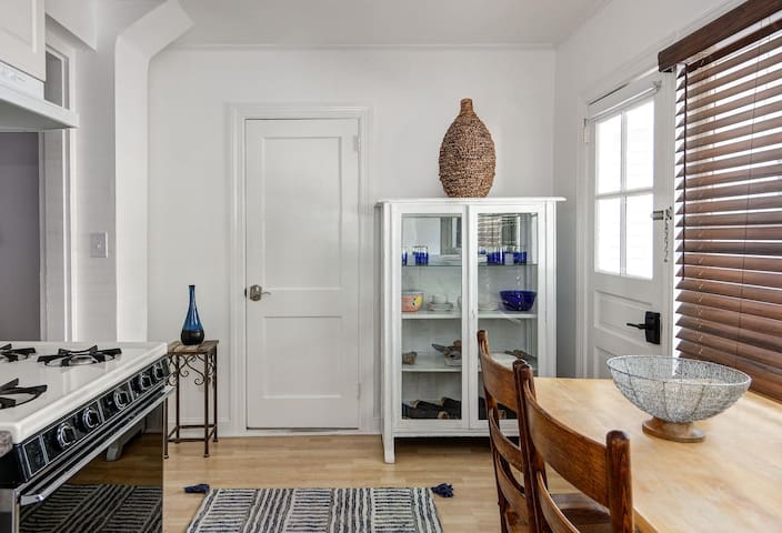 CapeMayRentals.com managed Airbnb listing 2