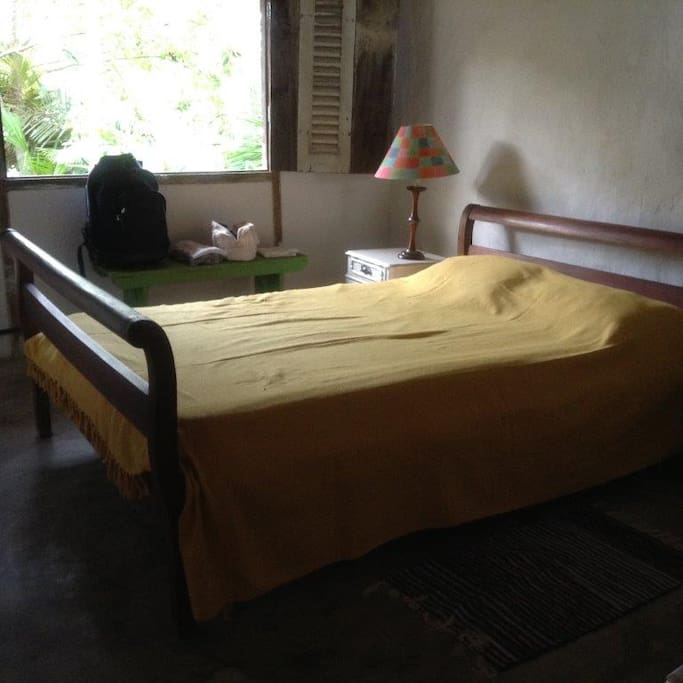 Quarto de hóspedes com vista para o mar