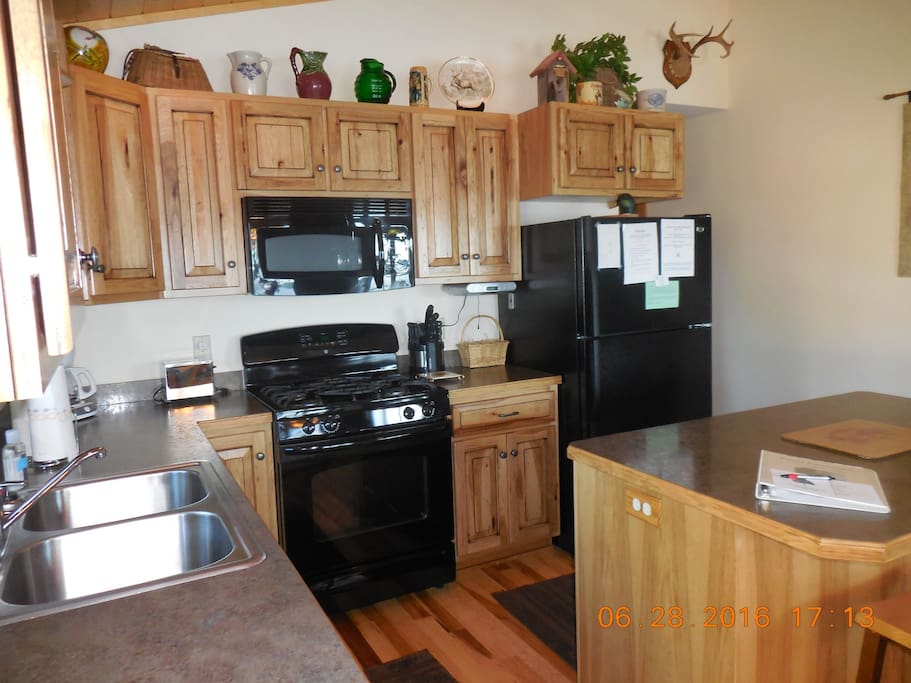 Full Kitchen