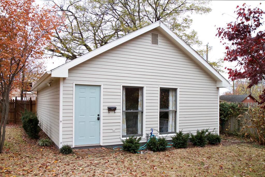 Great privacy in the detached garage bungalow with tons of natural light and a fenced-in yard to die for!