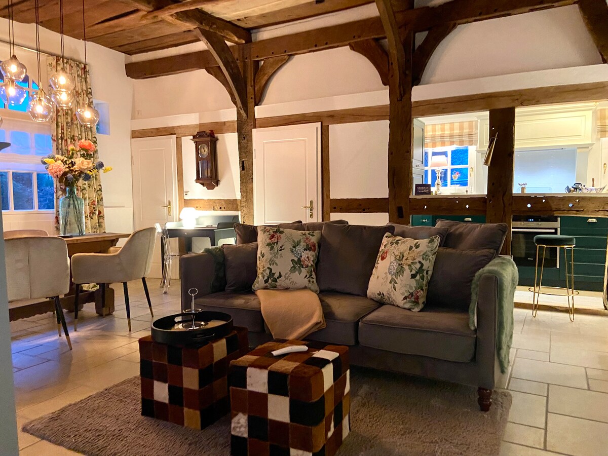 Popular Airbnb listing: Cozy half-timbered house on Lake Dümmer in Lembruch