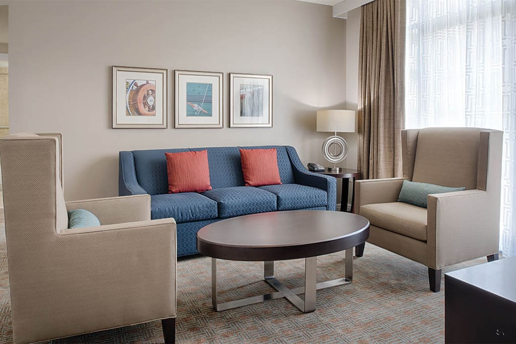 Spacious living area for the entire travel group to enjoy