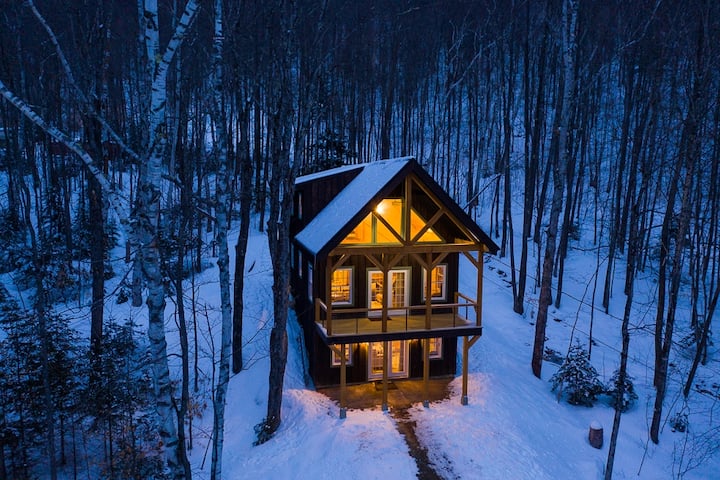 New Cabin, View, Hot Tub, River Access, Fire Place - Cabins for 