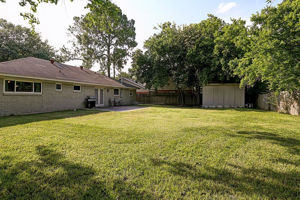 Huge back yard
