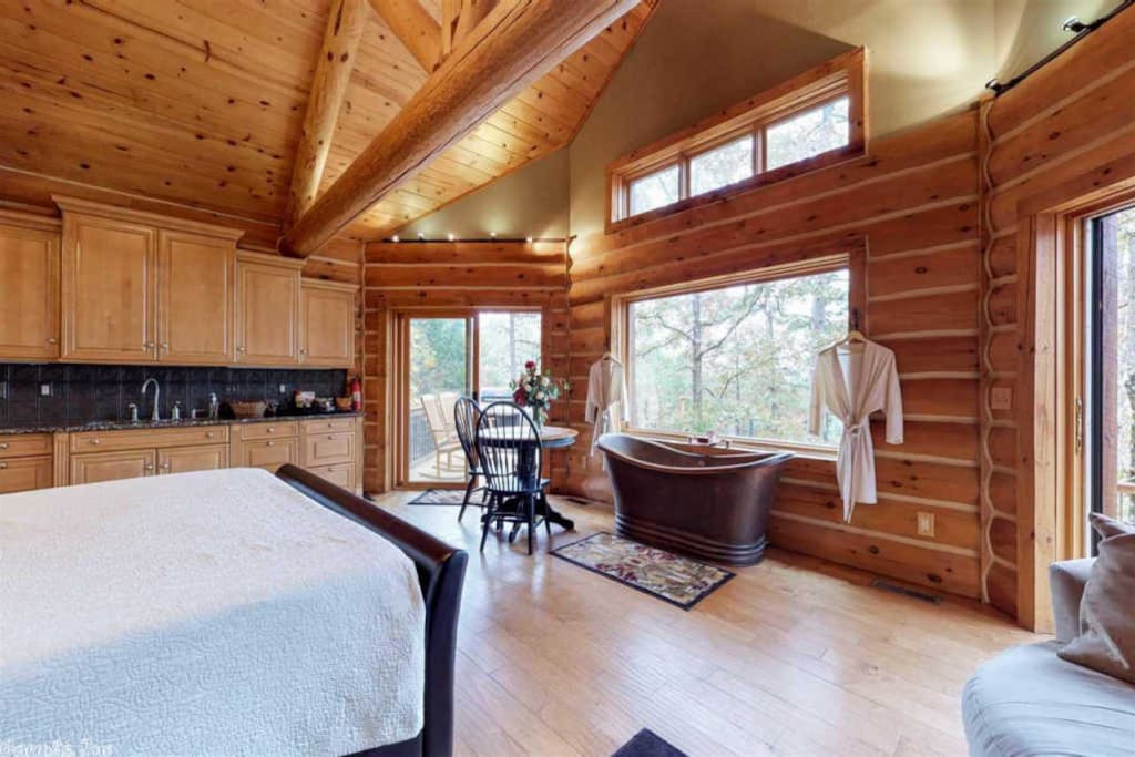 Overview of Cabin with Kitchenette and Double Copper Slipper Tub.