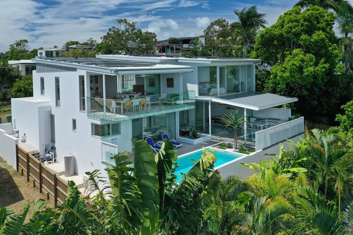 Magnificent views on Arkana, Noosa Heads gallery image 2