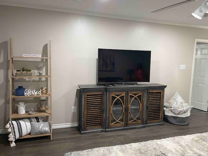Enjoy A Stay In The Piney Woods At Hillside Haven! - Nacogdoches, TX