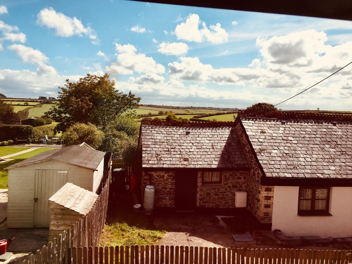 Mtazamo kutoka kwa chumba kikuu cha kulala