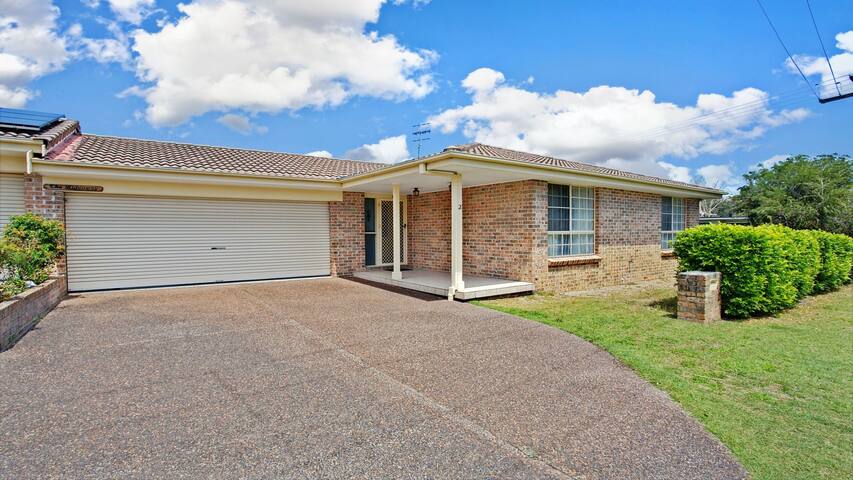 Airbnb Shoal Bay Holiday Rentals Places To Stay New South