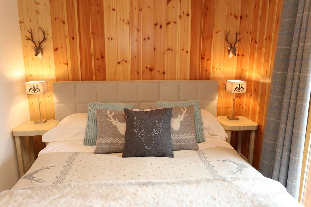 Downstairs double with amazing views down the valley