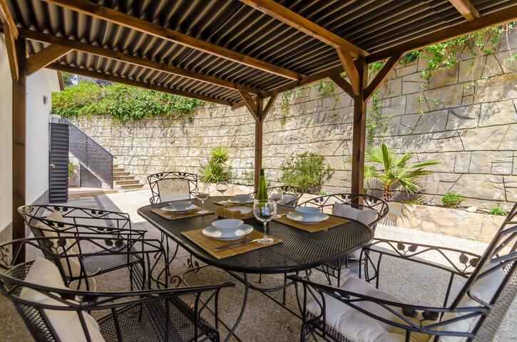 Villa Luxury piscina y cascada 2 min de la playa gallery image 5