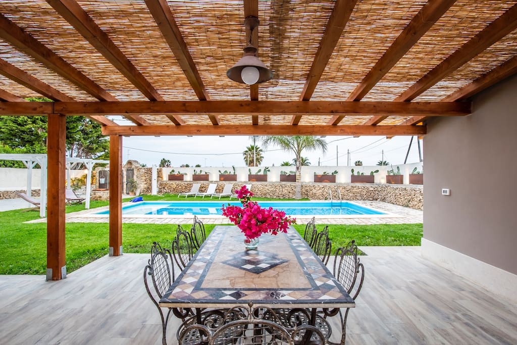 Veranda vista piscina