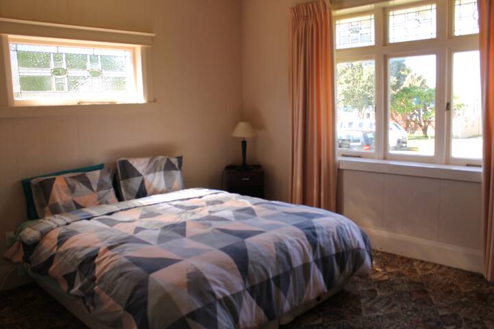 Rooms To Rent Around Epsom Rooms To Rent Around Epsom