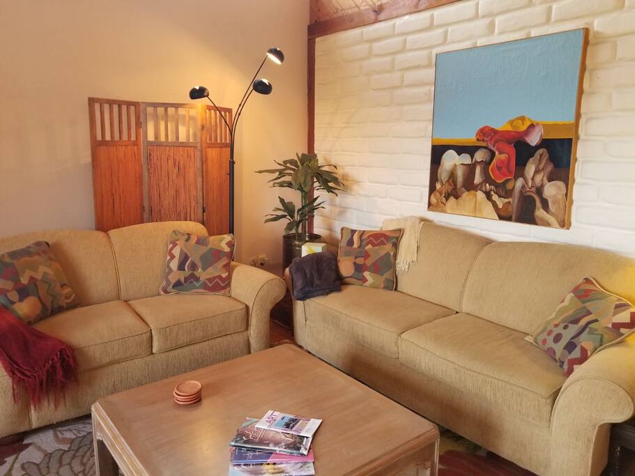 Living room, a nice place to hang out with family and friends...