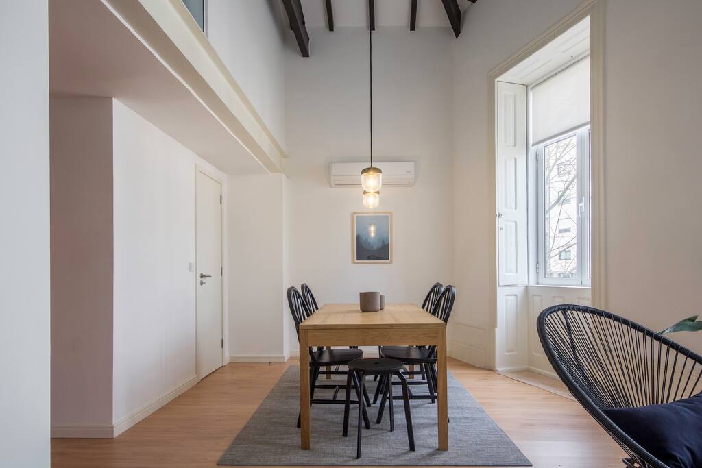 Table for 6 persons