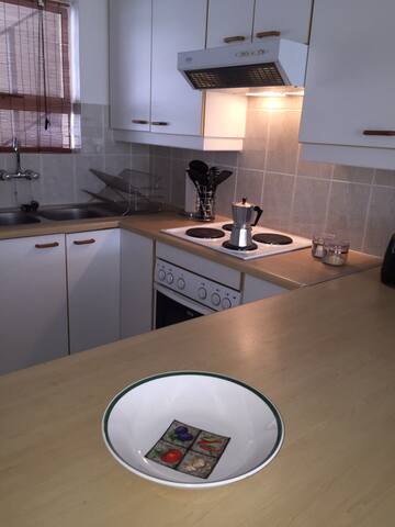 Sutton Place 37 gallery image 5