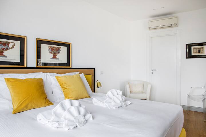 iFlat | Penthouse Rome Capitol gallery image 3