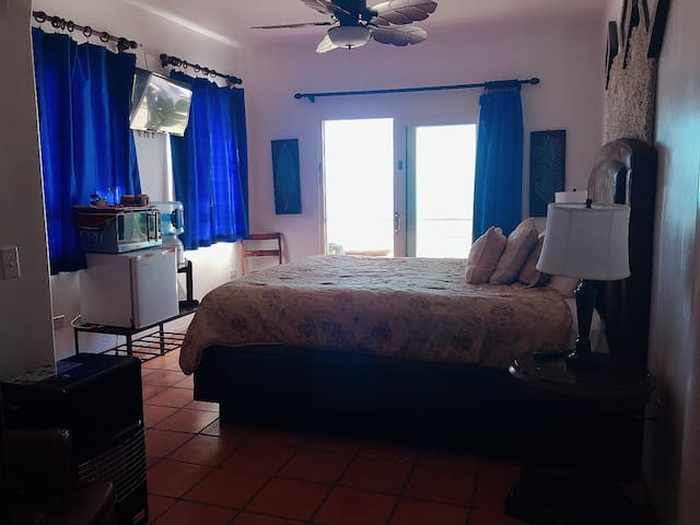 Casa Noches 1 - oceanview -  pool, jacuzzi, beach