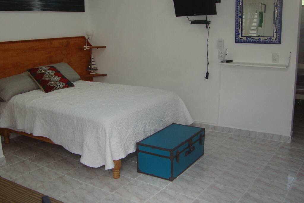 Cama matrimonial súper confortable!!