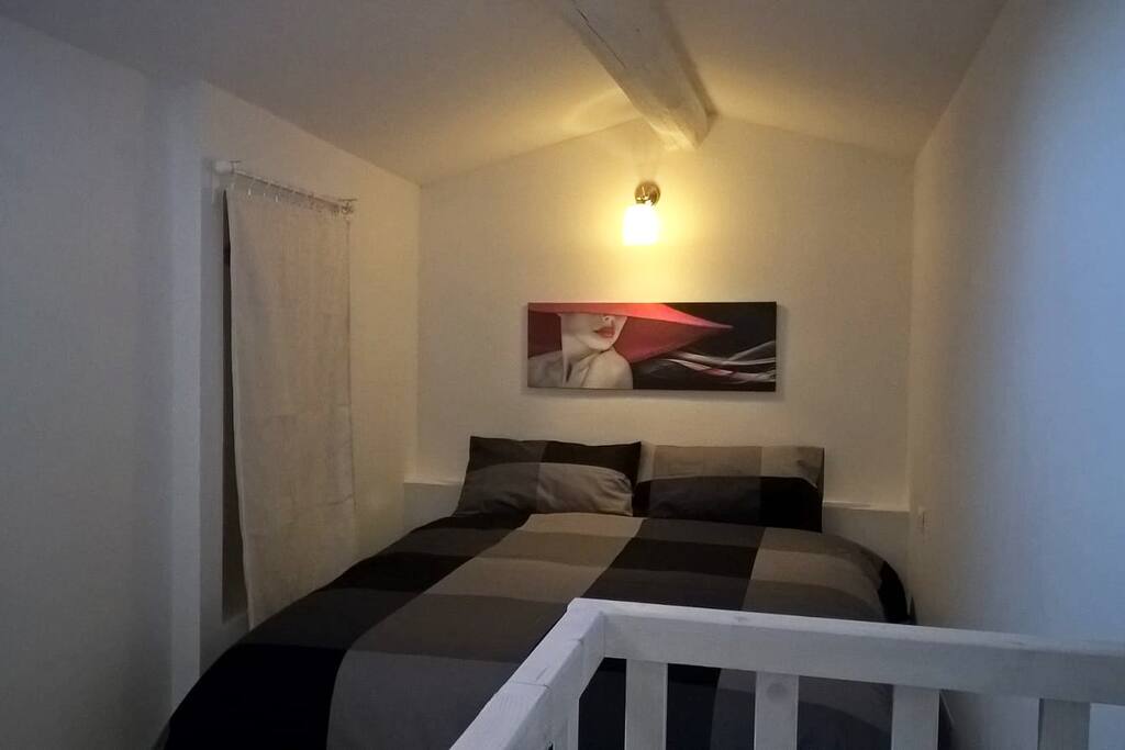 Camera da letto in mansarda