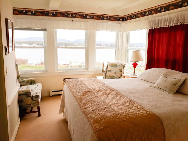 Friendship room Boutique hotels for Rent in Southwest Harbor, Maine