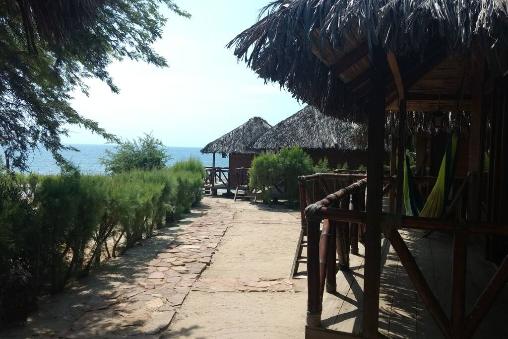 Bungalows con vista al mar