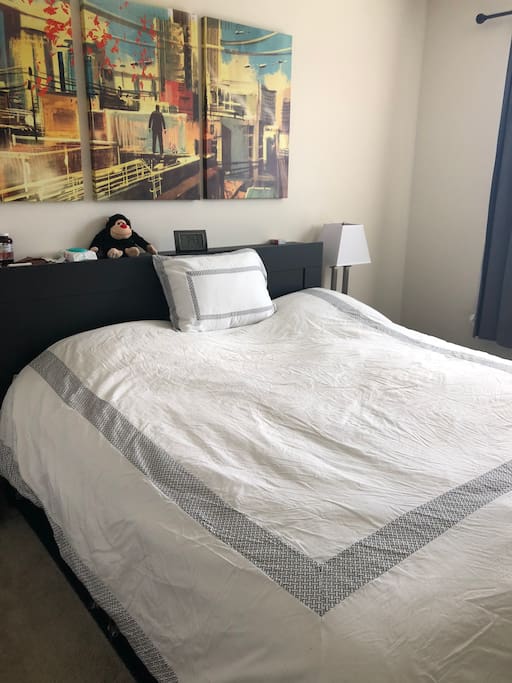 King size bed