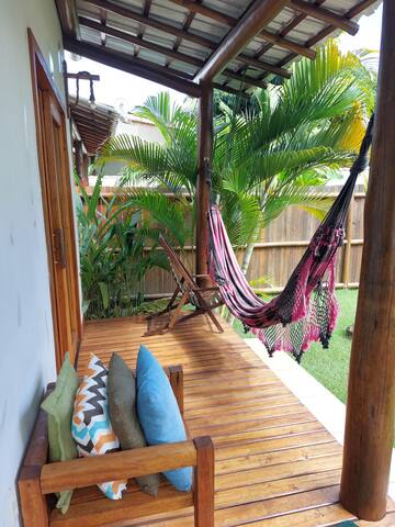 Casa2 individual a 150m da praia no centro🌴🌈🐶