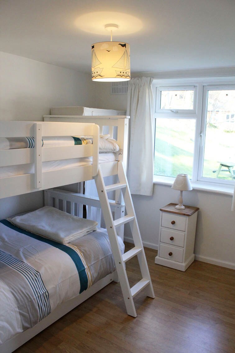 מיטות קומתיים ומיטות קומתיים