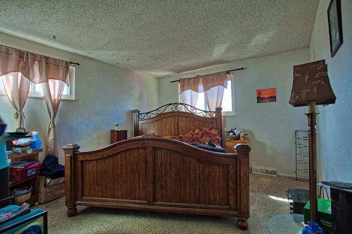 Airbnb Littleton Vacation Rentals Places To Stay Colorado