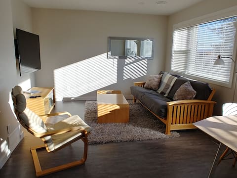 Top Airbnb: Bella Vista Suite in Vernon