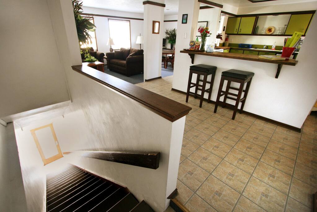 Private Entrance