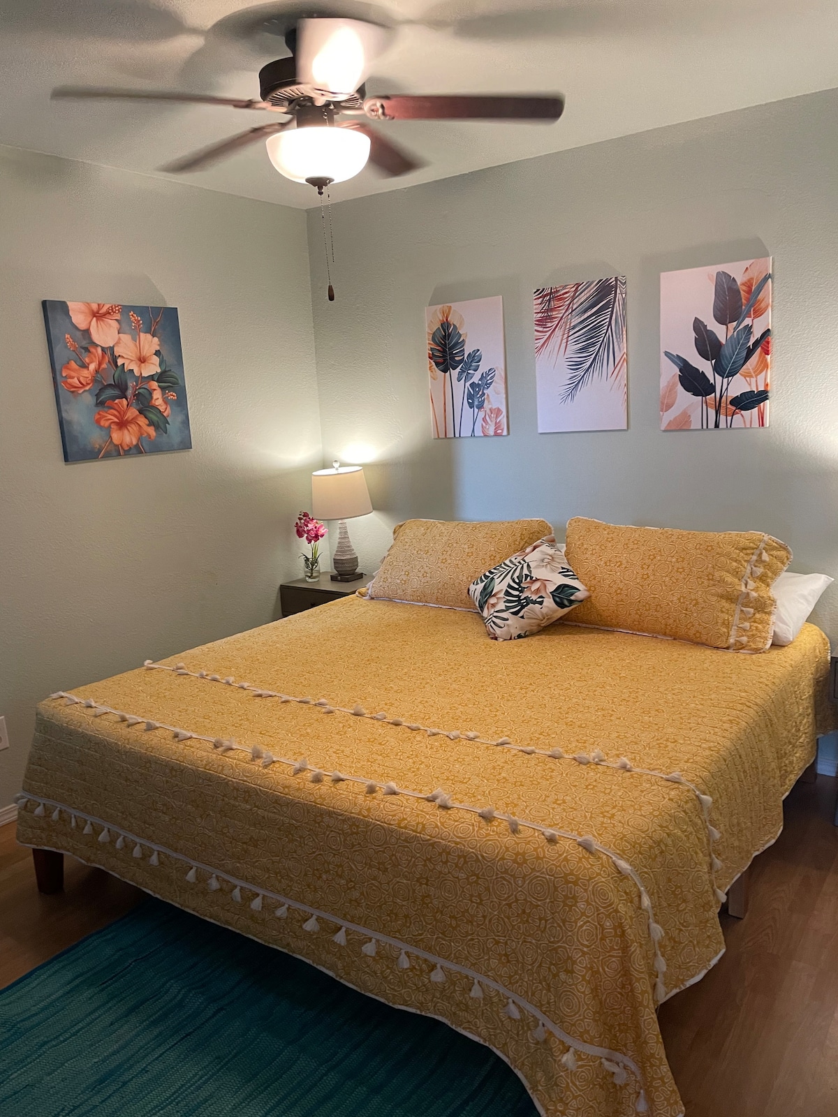 Chumba cha kulala cha kisasa 