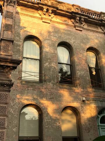 An extradordinary St Kilda mansion gallery image 4