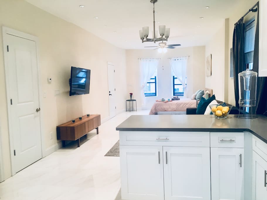 Open floor Loft!!!