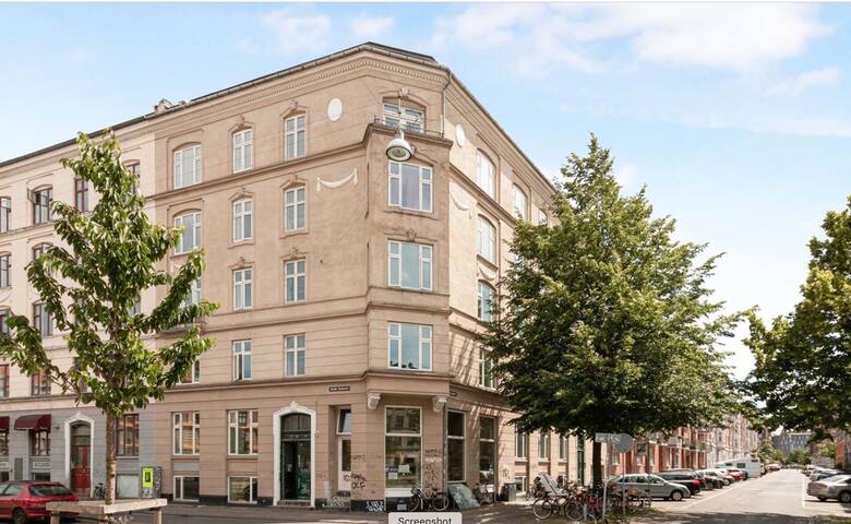 Vesterbro – super central flat!