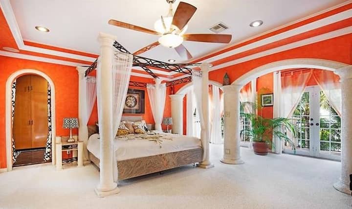 Glavna spavaća soba na 2. katu