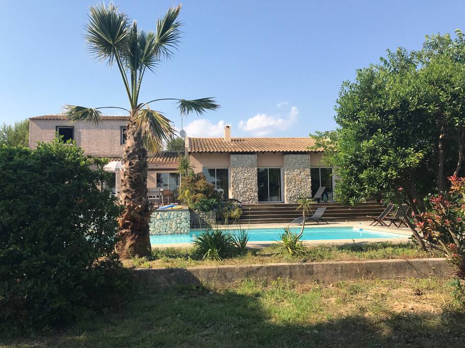 maison vue jardin