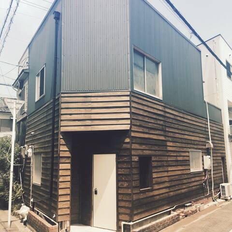 Tezukayama artistic guest house 