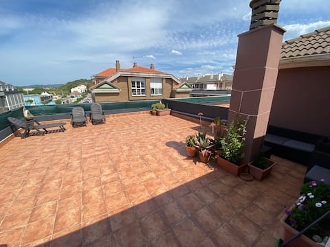 Duplex with terrace 20 meters from the beach