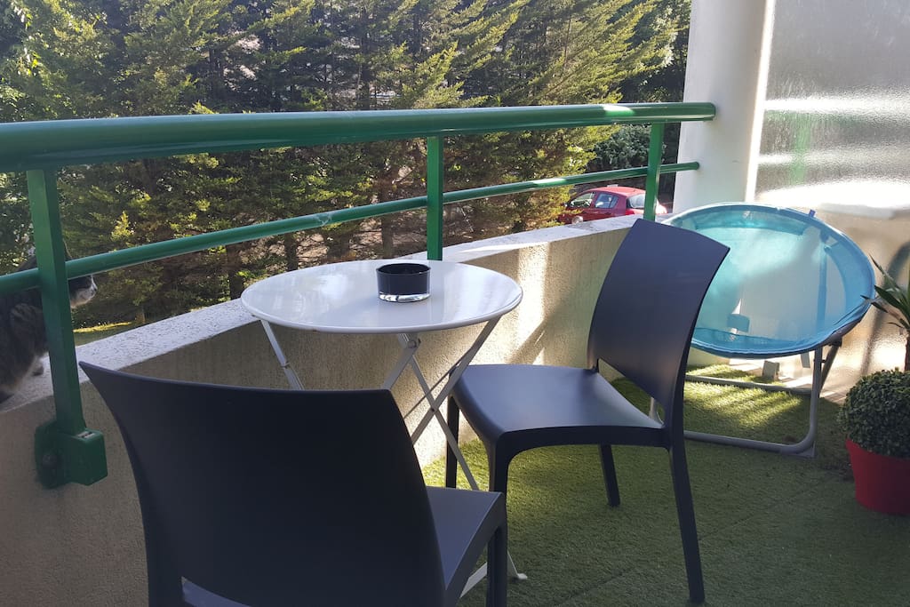 Balcon 5m² aménagé