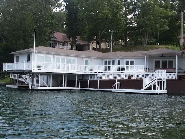 Airbnb Wilson Lake Vacation Rentals Places To Stay