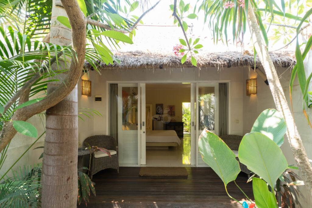 Private entrance. Just in front of the entrance door is the swimming pool
