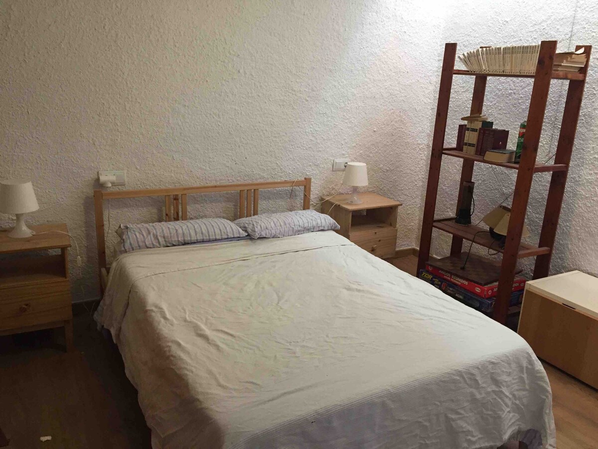 ห้องเตียงคู่ 1 อยู่ที่ชั้นล่าง