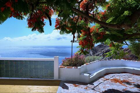 Canarian Villa on the Atlantic Ocean