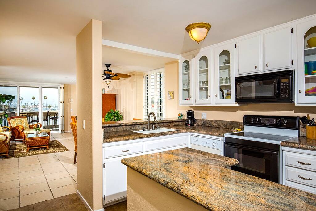 harbor and river views as soon as you walk in!