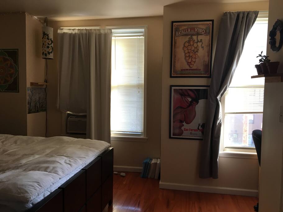 2 windows in the room