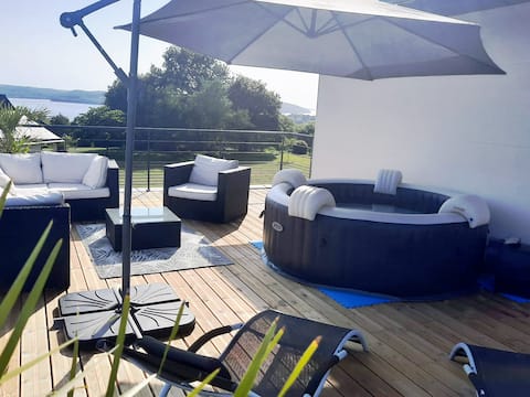 2 bedrooms PDJ floor private terrace SPA sea view.