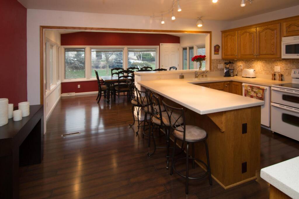 Kitchen+Dining